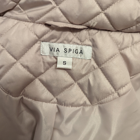 Via Spiga Women's Diamond Quilted Mid-Length Winter Jacket with Attached Hood - Picture 9 of 11